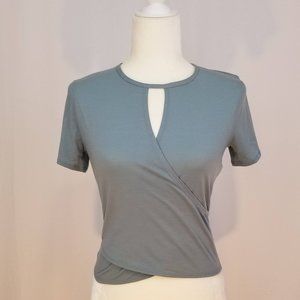 Lululemon Pale Blue Crop Top, Size 6